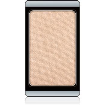 Artdeco Eyeshadow Pearl farduri de ochi pudră în carcasă magnetică culoare 30.19 Pearly Bright Nougat Cream 0.8 g