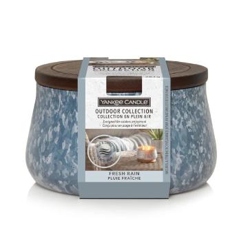 Yankee Candle Lumânare parfumată de exterior Outdoor Fresh Rain 283 g