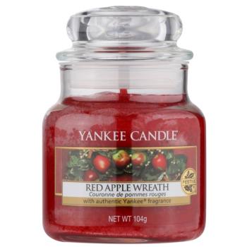 Yankee Candle Red Apple Wreath lumânare parfumată  Clasic mini 104 g