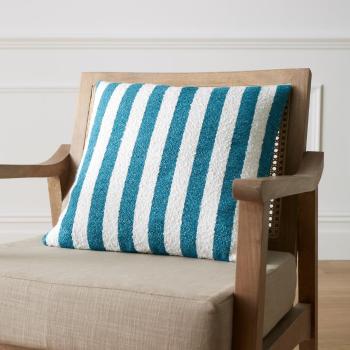 Pernă decorativă 45x45 cm Boucle Stripe – Catherine Lansfield