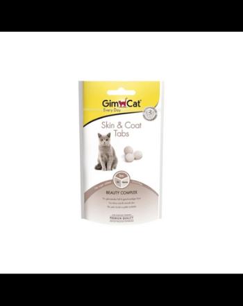 GIMCAT Every Day Tabs Skin&amp;Coat 40 g recompensa pisica pentru blana si piele sanatoasa