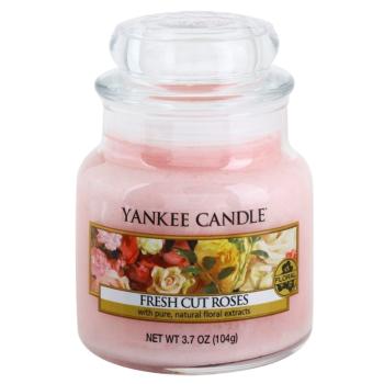 Yankee Candle Fresh Cut Roses lumânare parfumată  Clasic mini 104 g