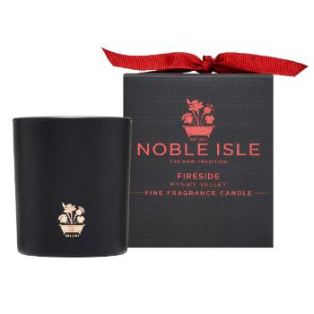 Noble Isle Lumânare parfumată Fireside 200 g