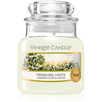 Yankee Candle Twinkling Lights lumânare parfumată 104 g