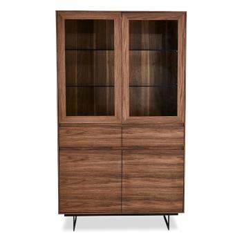 Vitrină maro cu aspect de lemn de nuc 110x190 cm Tokyo – Furnhouse