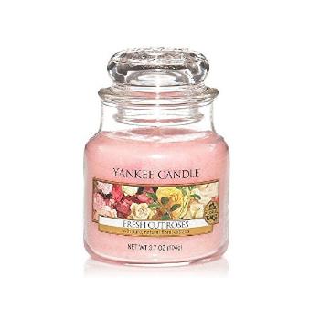 Yankee Candle Lumânare aromatică Classic mică Fresh Cut Roses 104 g