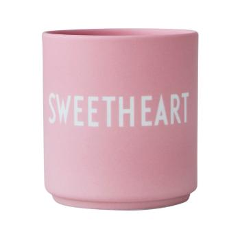 Cană din porțelan Design Letters Sweetheart, 300 ml, roz