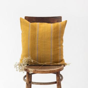 Față de pernă din in 50x50 cm Amber Bronze Stripes – Linen Tales