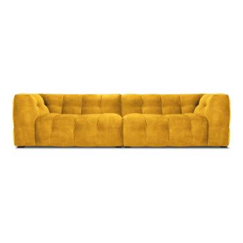 Canapea cu tapițerie din catifea Windsor & Co Sofas Vesta, 280 cm, galben