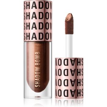 Makeup Revolution Shadow Bomb fard de ploape de nuanta aurie culoare Dream Bronze 4,6 ml