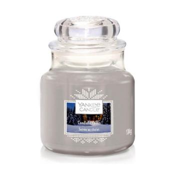 Yankee Candle Lumânare parfumată mică Classic Candelit Cabin 104 g