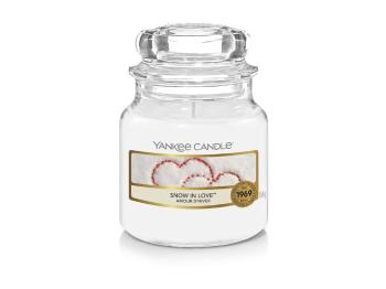 Yankee Candle Lumânare aromatică Classic mică Snow in Love 104 g