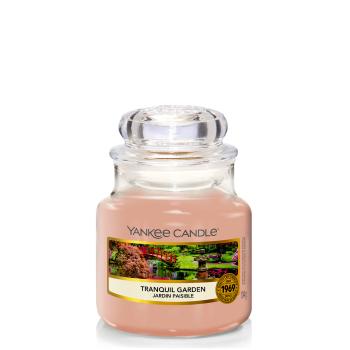 Yankee Candle Lumânare aromatică Classic mică Tranquil Garden 104 g