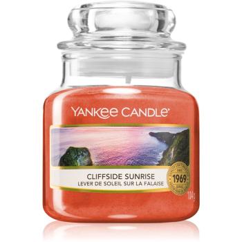Yankee Candle Cliffside Sunrise lumânare parfumată 104 g