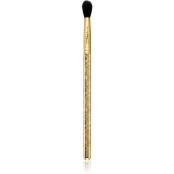 MAC Cosmetics  Tempting Fate 224S Tapered Blending Brush pensulă pentru aplicarea fardului de pleoape