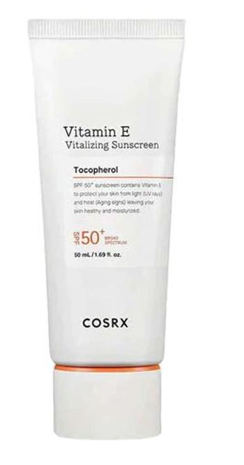 COSRX Crema de protecție solară revitalizantă, îmbogățită cu vitamina E SPF 50+ (Vitalizing Sunscreen) 50 ml