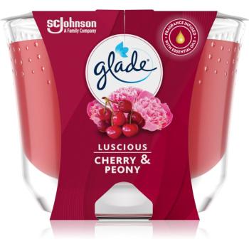 GLADE Luscious Cherry & Peony lumânare parfumată 224 g