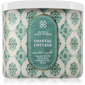 Bath & Body Works Coastal Cottage lumânare parfumată 411 g