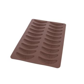 Forma din silicon Cornulete pentru 20 b. - maro - Mărimea 35,5x22x1,2 cm