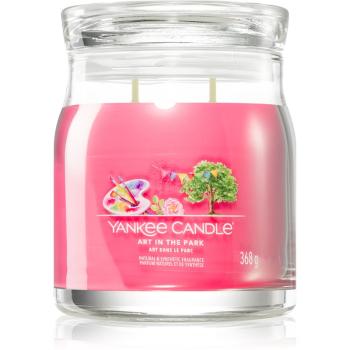 Yankee Candle Art In The Park lumânare parfumată Signature 368 g