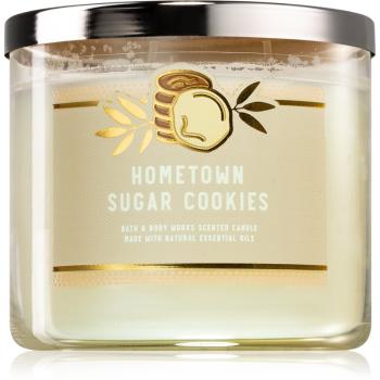 Bath & Body Works Hometown Sugar Cookies lumânare parfumată 411 g