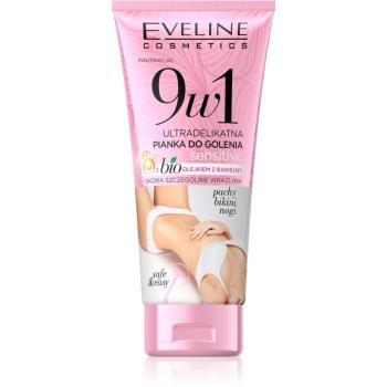 Eveline Cosmetics Sensitive Spuma cremoasa pentru ras pentru piele sensibila 175 ml