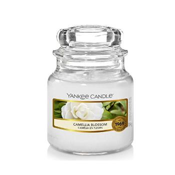 Yankee Candle Lumânare aromatică Floră Camellia Classic mică 104 g