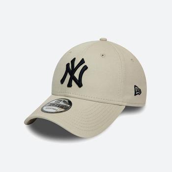 New York Yankees 12380590