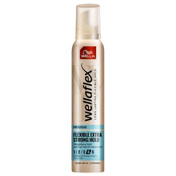 Wella Spumă cu fixare extra puternică Wellaflex Flexible Extra Strong Hold (Mousse) 200 ml