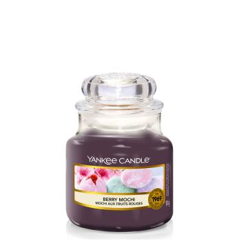 Yankee Candle Lumânare aromatică Classic mică Berry Mochi 104 g