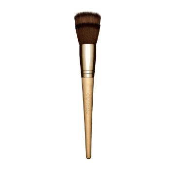 Clarins Perie cosmetică multifuncțională (Multi-Use Foundation Brush)