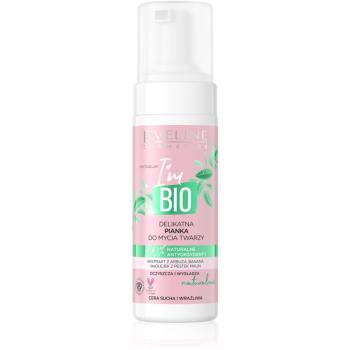 Eveline Cosmetics I'm Bio demachiant spumant delicat pentru piele uscata si sensibila 150 ml