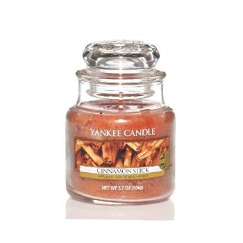 Yankee Candle Scented lumânare Classic mici cu aromă Cinnamon Stick 104 g