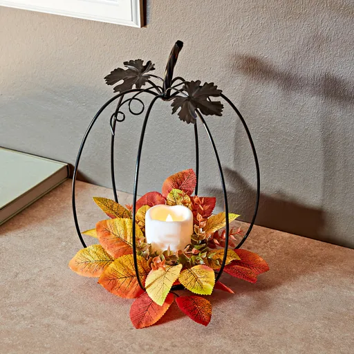 Decorațiune metalică cu dovleac LED