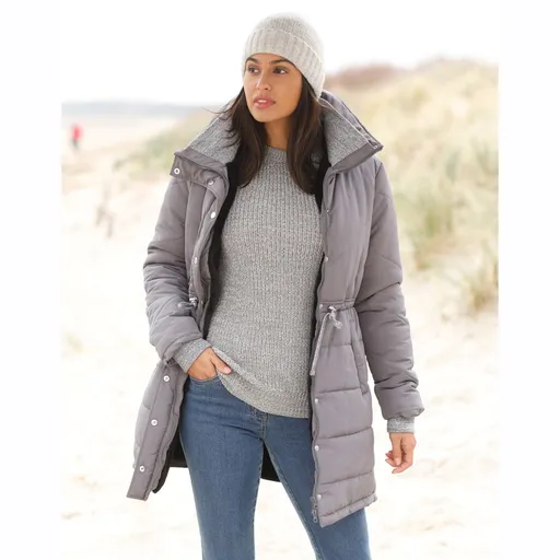 Geacă lungă matlasată impermeabilă