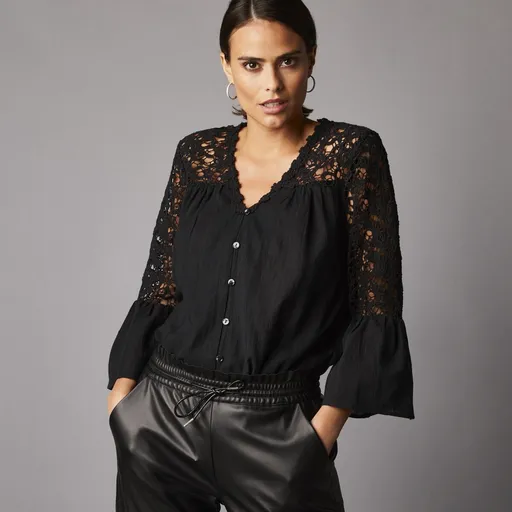 Bluză cămașă din bumbac cu macrameu