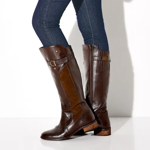 Cizme înalte din piele cu cataramă reglabilă