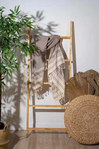 Prosop de plaja, L'essentiel Maison, New Diamond, Maro deschis