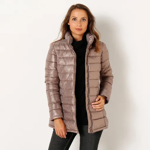 Jachetă scurtă cu efect perlat