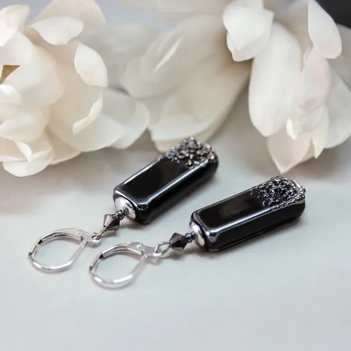 Lampglas Cercei eleganți Black Velvet cu o perlă unică Lampglas ECV5