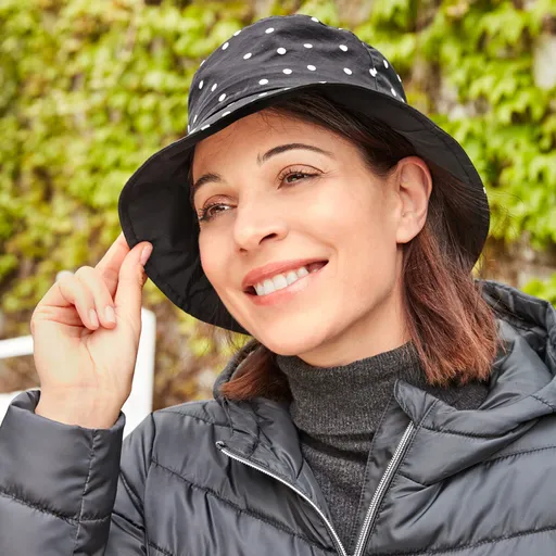 Pălărie reversibilă de ploaie