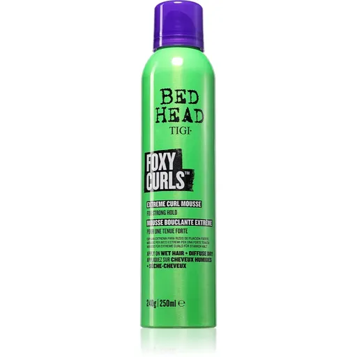 TIGI Foxy Curls Extreme Curl Mousse spumă de styling pentru păr creț 250 ml