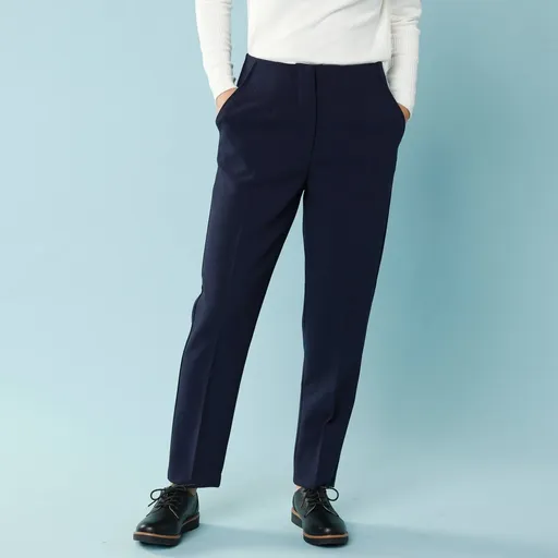 Pantaloni țigară uni, pentru o siluetă mai mică