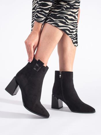 Botine negre interesante pentru femei pe toc plat