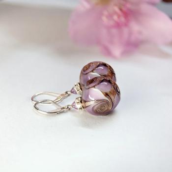Lampglas Cercei cu aventurin in perle Lampglas Lavender Charm ECQ13/CHI