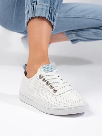 Frumoși adidași albi de damă fără toc