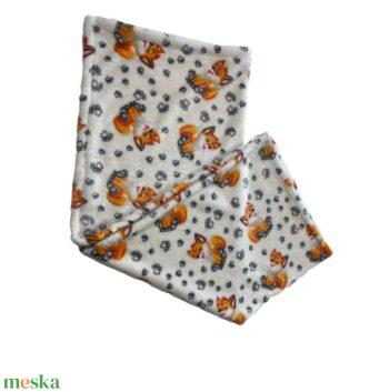 Bájos mosolygós kölyökrókás pihe-puha baba takaró 95 x 75 cm vagy 110 x 75 cm