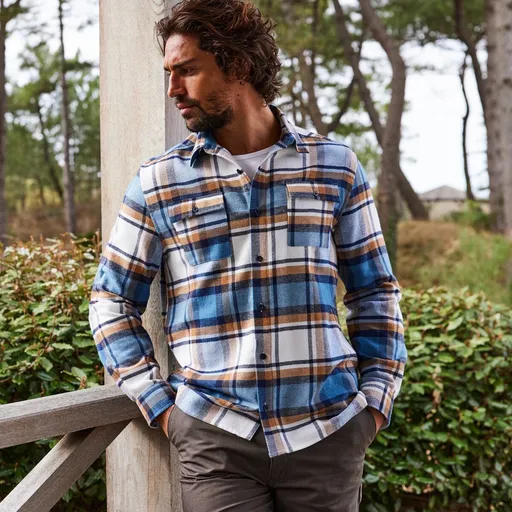 Cămașă cu carouri din flanelă