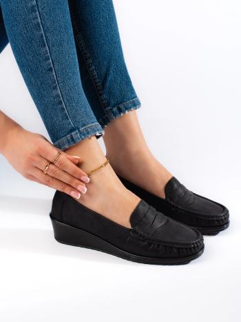 Mocasini confortabili pentru femei pe pană