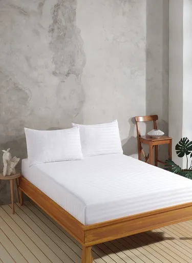 Set de pat pentru o persoana (cearceaf cu elastic si perna) 2 piese, L'essentiel Maison, Water Yollu Saten, Bumbac;Poliester, Alb